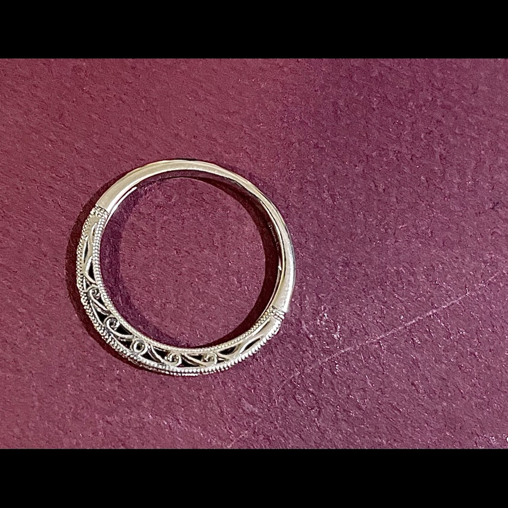 Shane Co 14k Ladies Wedding Band